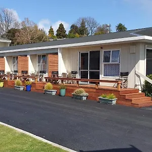 Accent On Motor Motel Tauposee